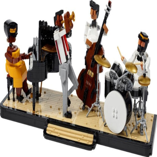 LEGO model of a jazz band performing on stage